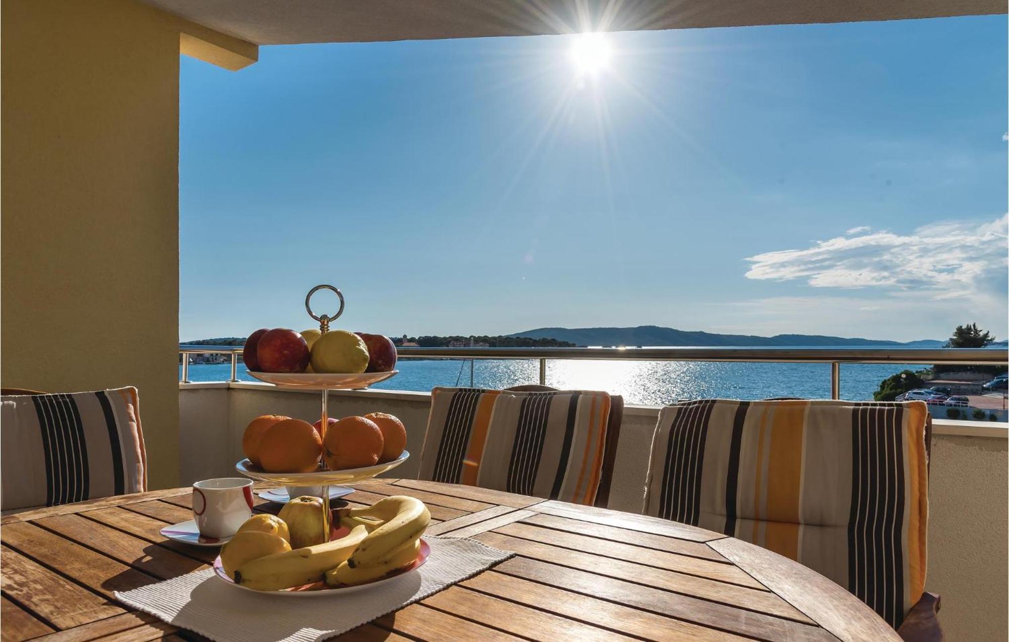 Nice Home In Sibenik With Kitchen Eksteriør bilde